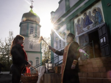 Патриотический жабогадюкинг. На Украине выяснили, кто наживается на запрете УПЦ