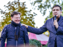 В Раде не оценили обновленный флаг Украины и решили, что подельника Саакашвили надо гнать из страны