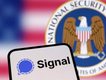 Подсудное дело. Дональд Трамп не планирует увольнения после скандала с Signal