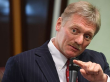 Песков: Россия работает с продуманными вариантами завершения конфликта на Украине