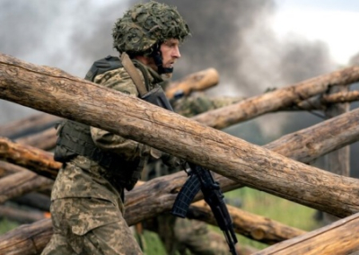 Военкор Харькова: в Красногоровке воюют иностранцы, слышна французская речь
