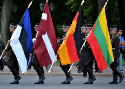 Три страны согласовали запуск договора НАТО из-за ситуации с мигрантами