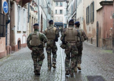 Министр обороны Франции разрешил французам участвовать в конфликте на стороне Украины