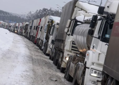 Украина потеряла на экспорте и импорте $860 млн из-за блокады поляками границы
