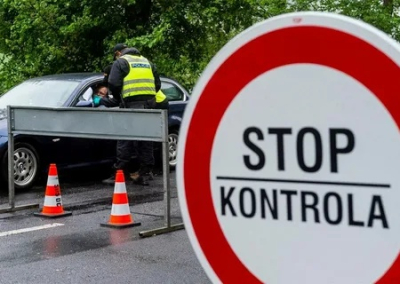 Польша и Чехия вводят пограничный контроль на границе со Словакией