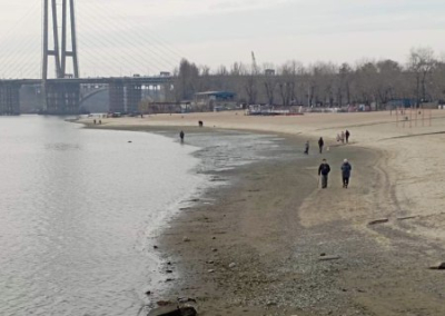 Киев высушивает реку Днепр