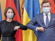 Немецкие СМИ давят на правительство Олафа Шольца, требуя дать Украине оружие