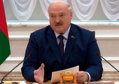 Лукашенко поздравил украинцев с Днём независимости