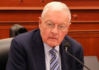 Келлог утверждает, что Украина и Россия «близки» к полному прекращению огня