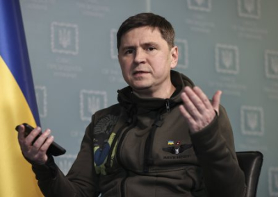 Подоляк анонсировал репрессии русских в Крыму и Донбассе, после их оккупации Украиной