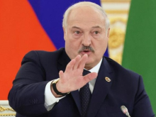 Лукашенко сообщил о принятии на вооружение «Орешника» и рассказал, когда Белоруссия вступит в состав России