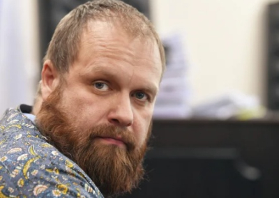 Националиста Дёмушкина задержали в аэропорту Грузии и депортировали в Россию
