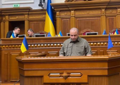 Рустема Умерова официально назначили министром обороны Украины. Зеленский не представил его кандидатуру лично