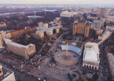 Треть украинцев готовы на компромиссы с Россией. Запад шатает Зеленского?