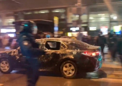 Водитель автомобиля ФСБ получил травму глаза в Москве во время несогласованной акции