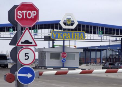 Блокада Приднестровья: украинские пограничники разворачивали даже рейсовые автобусы
