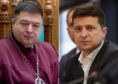 Зеленский отменил указ о назначении главы КС Украины на должность судьи