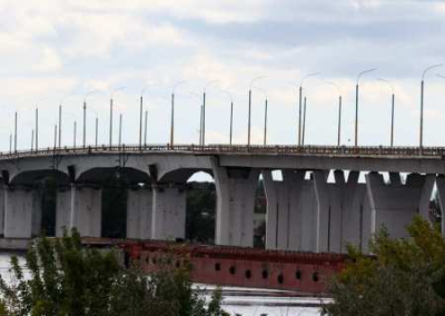 В Бердянске совершена вторая за день диверсия, из HIMARS обстрелян Антоновский мост в Херсоне