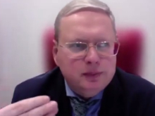 «Дешевле просто отдать людям квартиры». Депутат Делягин раскритиковал ипотеку