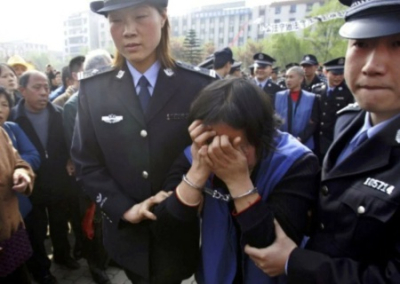 В Китае казнили воспитательницу детсада за отравление 25 детей нитритом натрия