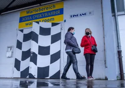 Украинских беженцев в Германии призвали как можно скорее выучить немецкий язык и найти работу