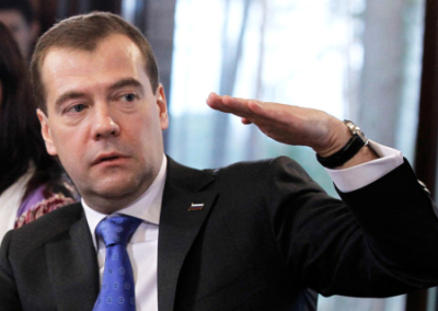 Дмитрий Медведев: мы презираем МУС и желаем ему скорейшей и мучительной смерти от недееспособности и бессилия