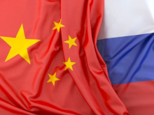 Отношения Китая и России являются эталонными, и страны намерены укреплять их в дальнейшем