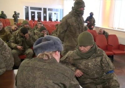 Сдавшиеся ВСУшники: воевать никто не хочет, снабжения никакого нет