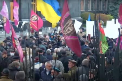 «Мы вас туда не посылали»: ветераны-«афганцы» провели всеукраинский предупредительный протест