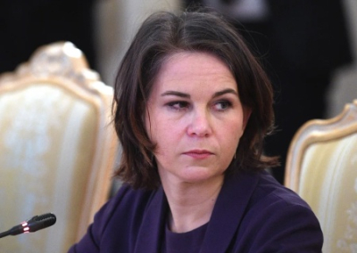 Анналена Бербок завещает своему преемнику «беречь феминизм» в МИД Германии