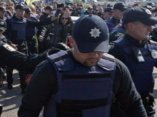 Украинская полиция обещает ловить и сажать всех любителей русского мира