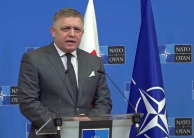 Фицо: никакой из стран НАТО рядом с Россией не грозит никакое российское вторжение