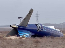 Авиакомпания AZAL и власти Азербайджана заявили о внешнем воздействии на самолёт «Баку-Грозный»