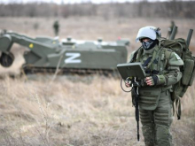 Тяжёлые будни разминирования Донбасса. Роботы и ловушки, потери и страшные находки