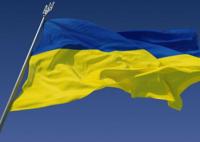 Ко Дню независимости в Одессе вместо фонтана установят 50-метровый флагшток, в Киеве обновят трезуб