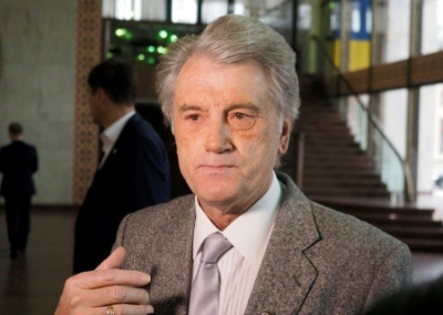 Оранжевый против шоколадного: Виктора Ющенко возвращают в большую политику