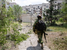 Военные эксперты: война истощает силы России