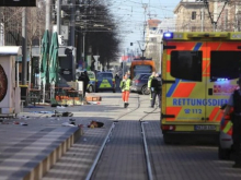 В немецком Мангейме террорист совершил наезд на толпу. Погибли два человека, 25 пострадали