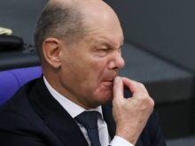 Шольц выступил против «навязанного» мира на Украине