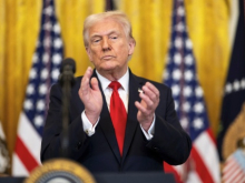 «Целуют мне зад». Трамп о странах, упрашивающих его снизить пошлины
