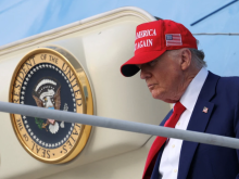 Трамп не исключил скорое возобновление обмена разведданными с Украиной