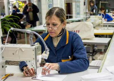 В ЛНР на грани закрытия оказалась «Свердловская швейная фабрика»