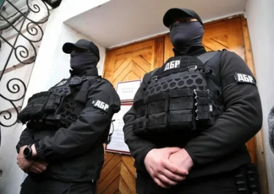 «Рынок уклонистов» принёс украинским коррупционерам 2 миллиона долларов