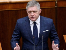 «Половина денег украдена». Фицо обвинил власти Украины в воровстве европейской помощи
