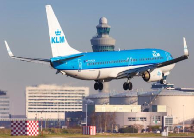 Первые ласточки «воздушной блокады»: лоукостер SkyUp Airlines рейсом Мадейра—Киев приземлился в Кишинёве