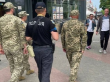 Для украинских мужчин написание заявления в полицию, обновление данных в ТЦК — прямой путь на передовую