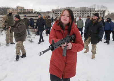 Шмыгаль призвал украинок плодиться на деньги Запада