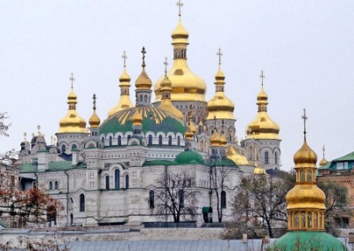 Дьявол больше не скрывается. В Киеве собрались сносить храмы УПЦ