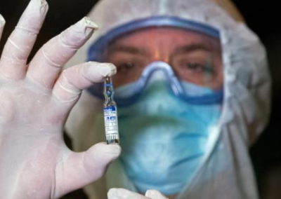 Украина повторит опыт России по введению принудительной вакцинации от коронавируса