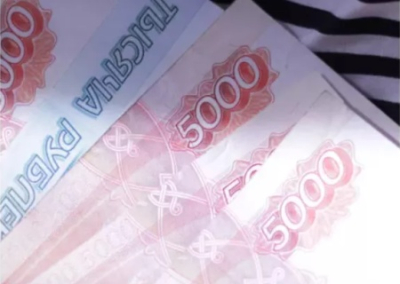 После взрывов на мостах Чонгара крымчане рванули за продуктами и бензином. Цены на мясо курицы шокируют
